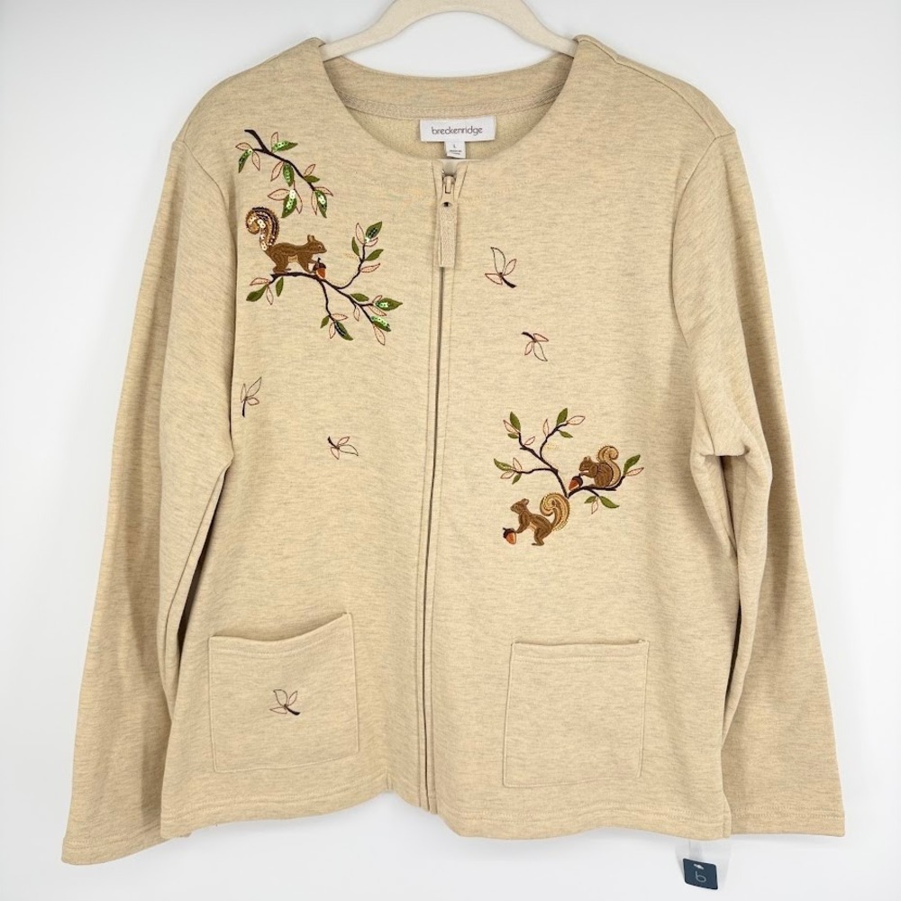 Breckenridge Squirrel Embroidered Zip Up Sweatshirt Size L Beige Fall